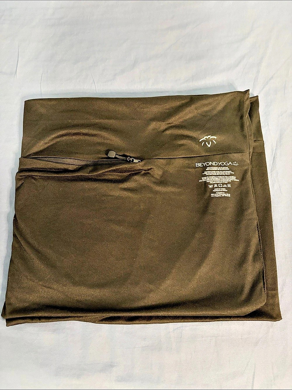 Beyond Yoga Infinity Hidden Pocket Scarf